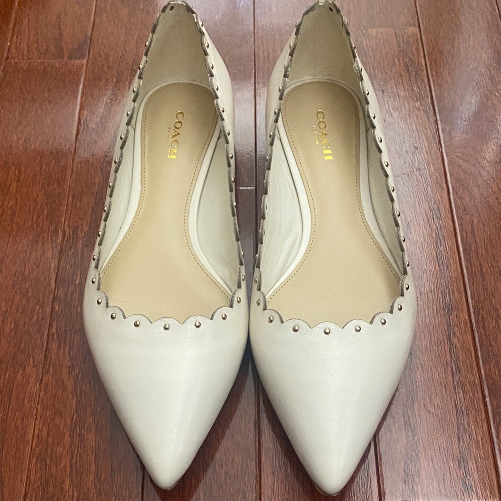Coach Jill Soft Shine Calf Flats in Ivory - Picture 10 of 14